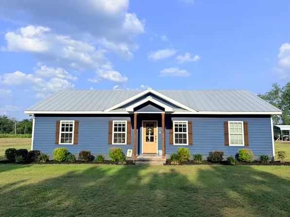 2626 Dixon Rd, Waycross, GA 31503