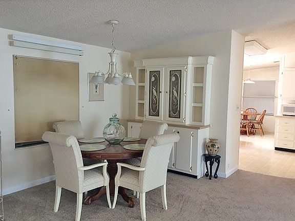 3rd image of 19542 Charleston Cir #31
