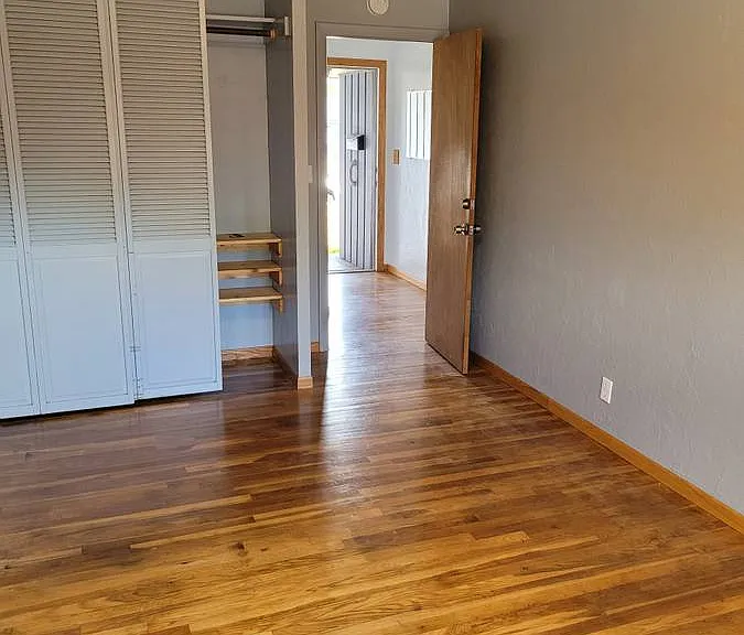 5126 Leonard Dr — Photo 13