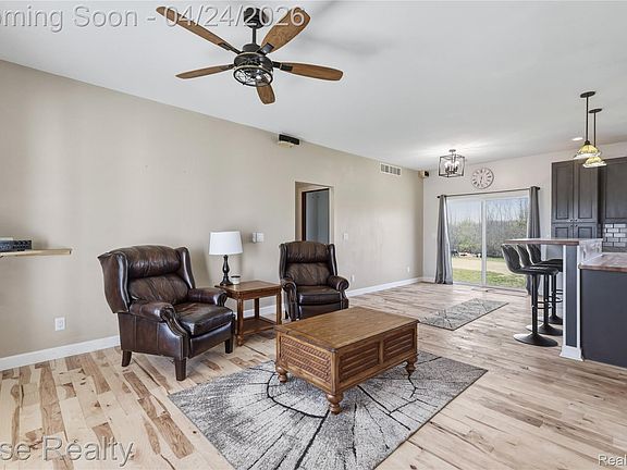 5th image of 4399 E Bristol Rd