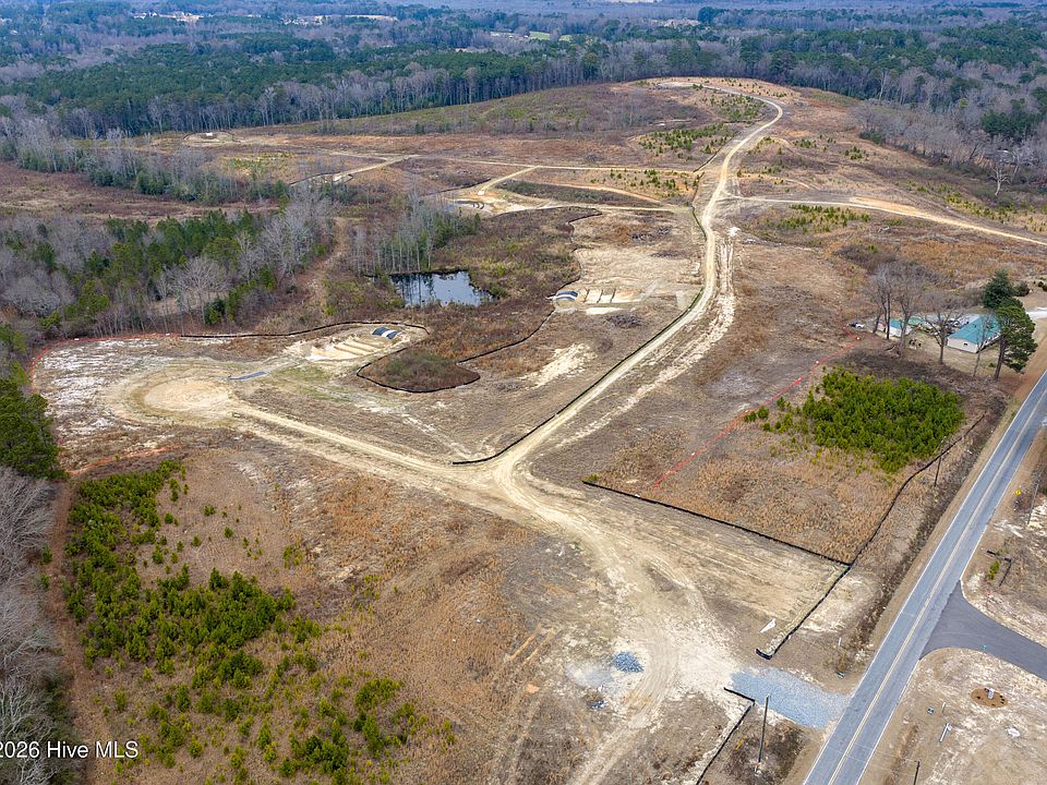 2nd image of 526 Aquilla Road