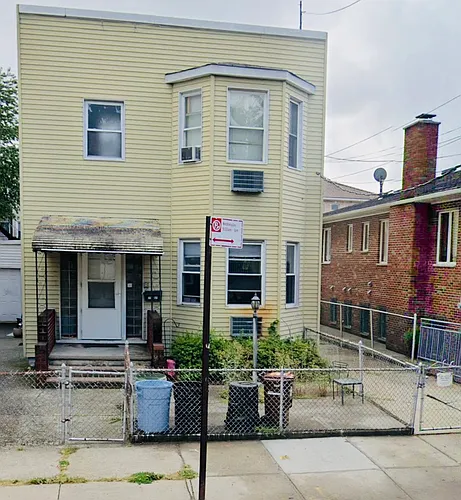 2151 48th St #1 Photo 1