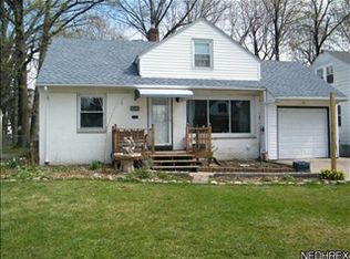 317 E 255th St, Euclid, OH