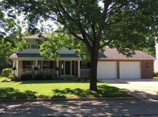2140 Gloucester Dr, Green Bay, WI 54304