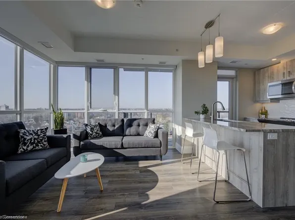 108 Garment St #1105, Kitchener, ON N2G 0E2