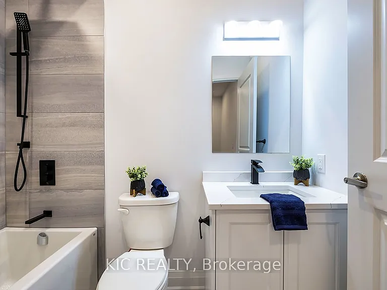 99 Louisa St #307 — Photo 26