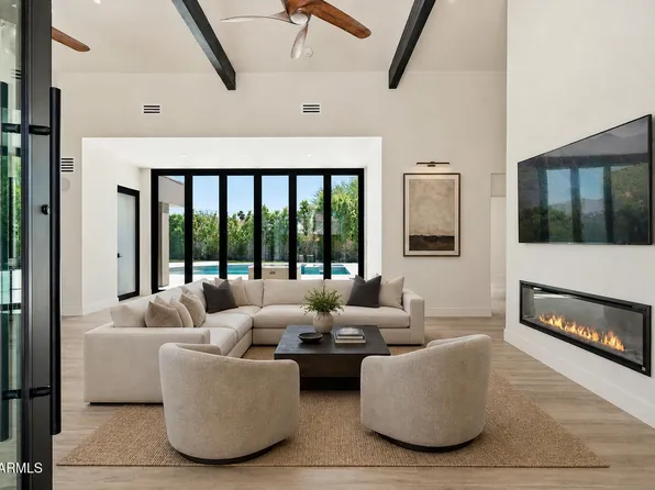 8565 E VISTA DEL LAGO -- N, Scottsdale, AZ 85255