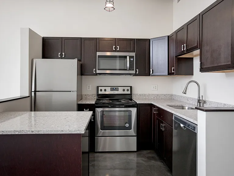 Garfield Lofts — Photo 16
