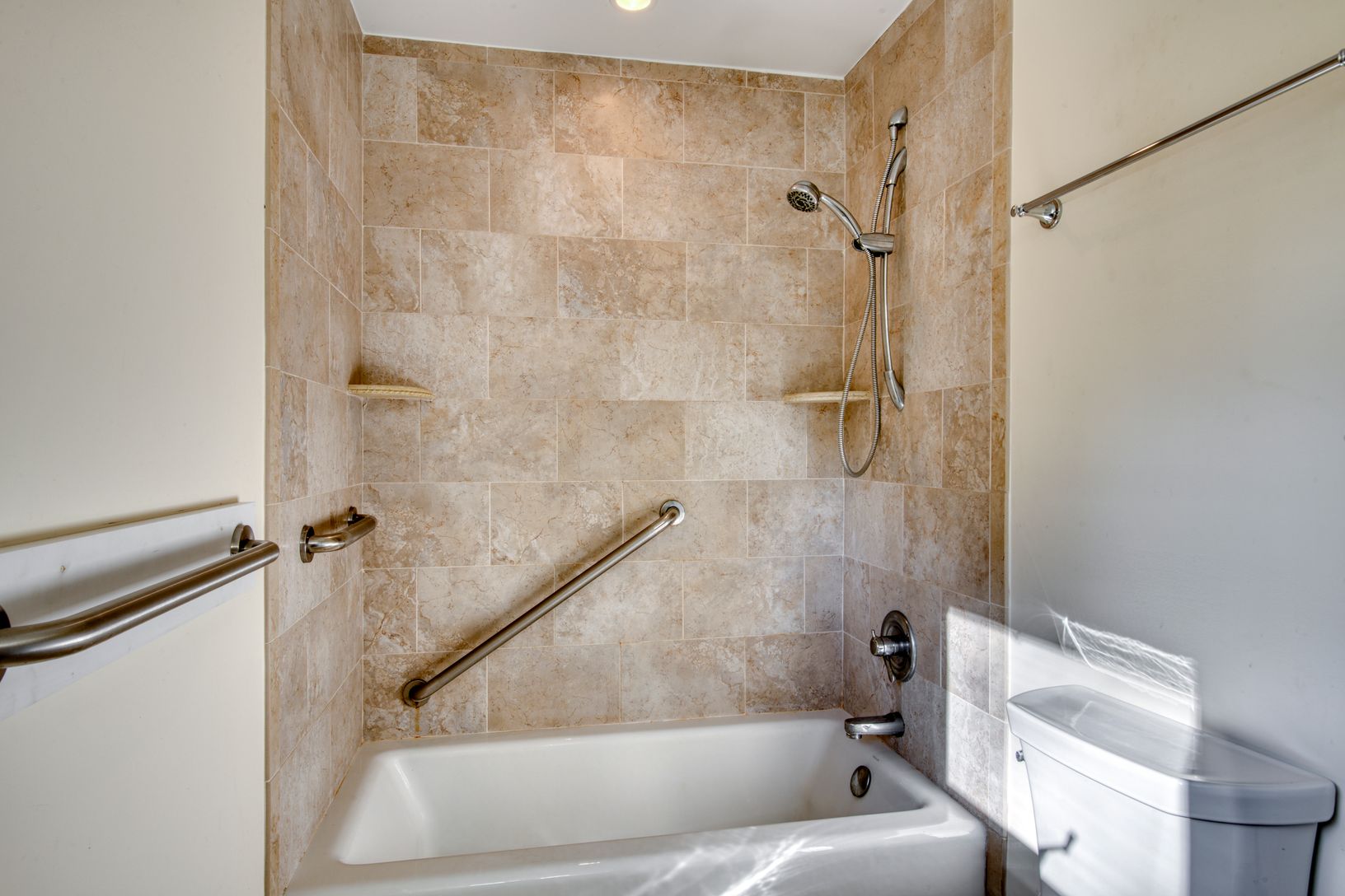 1st floor bath