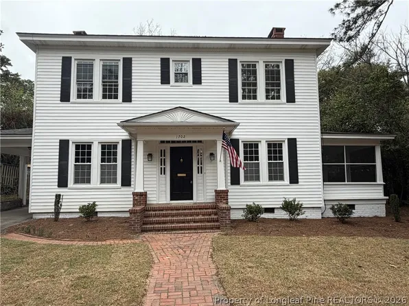 1702 Raeford Rd, Fayetteville, NC 28305