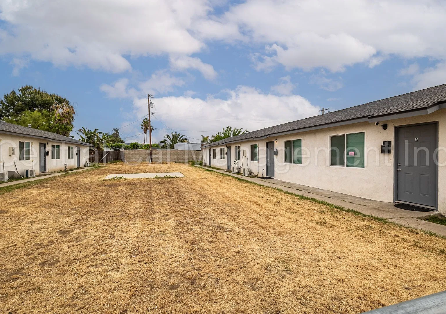 10705 Williams St — Photo 1