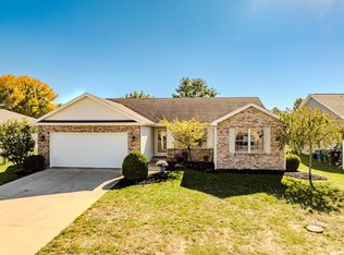 5417 W Hazelwood Dr, Muncie, IN 47304