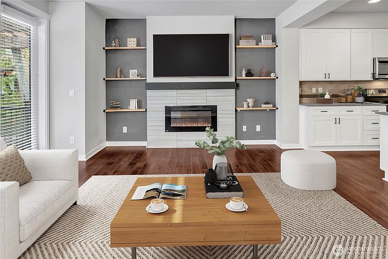 3rd image of 19225 Damson Road #D2