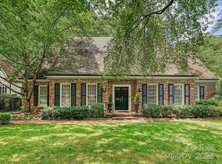 828 Colville Rd, Charlotte, NC 28207