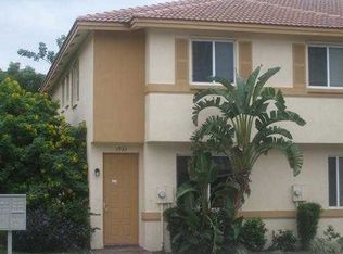 1923 Hibiscus Ln, Riviera Beach, FL 33404