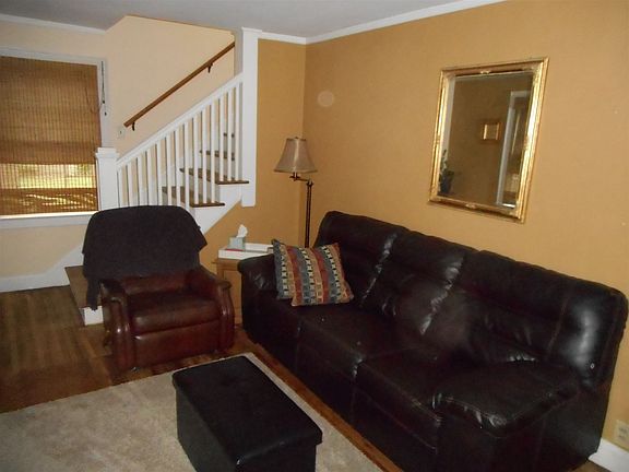 4th image of 2315 Erskine Blvd