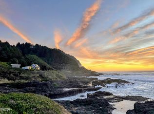 815 Highway 101 S, Yachats, OR 97498