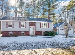 95 Salmon Falls Rd, Rochester, NH 03868