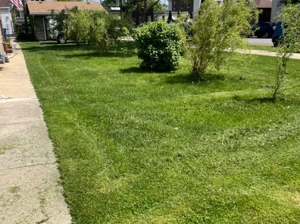 4557 S Francisco Ave, Chicago, IL 60632