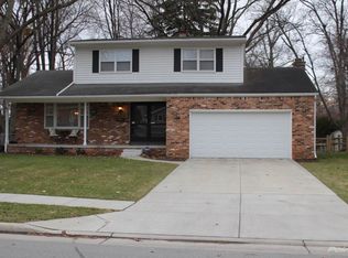 1818 Cherrylawn Dr, Toledo, OH 43614