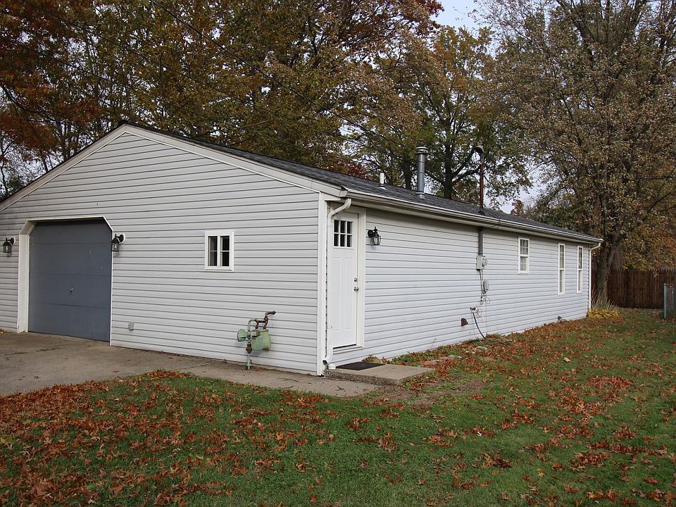1st image of 862 Maplewood Ave