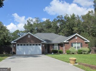 452 Floyd Cir, Hinesville, GA 31313