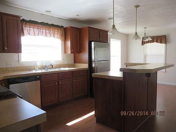 5th image of 438 S Gibson St