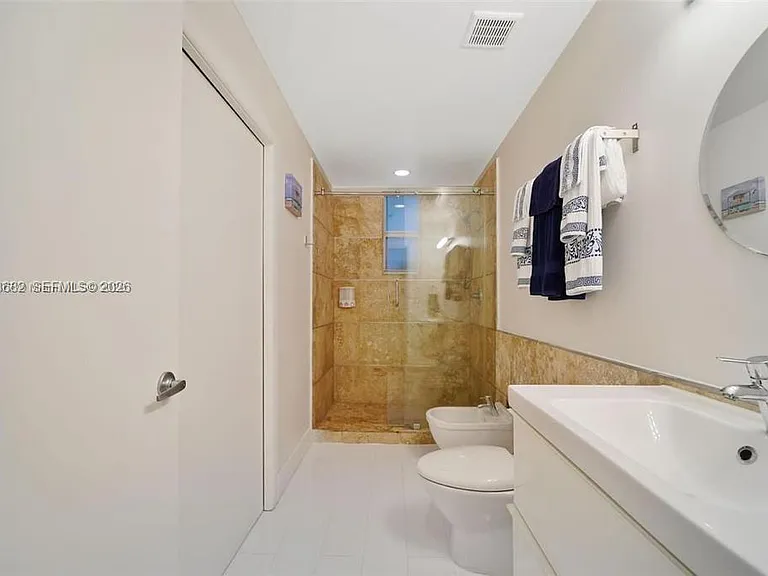 1410 Euclid Ave #1 — Photo 10