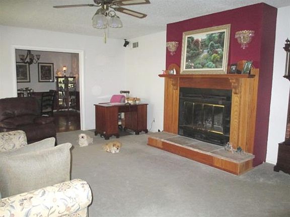 4th image of 9494 Twin Creeks Cir