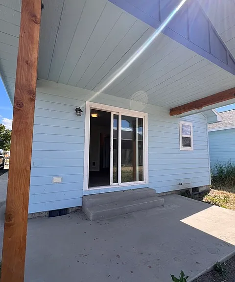 3082 Place St — Photo 17