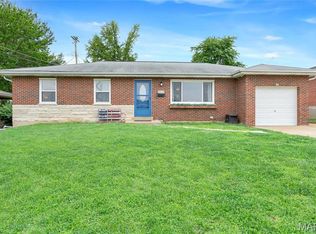 1705 Meredith Dr, Saint Louis, MO 63125