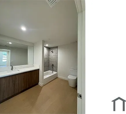 3 bed, 1465 sqft, $4,200 — Photo 2