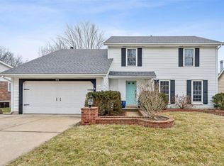 804 Pebblefield Ter, Ballwin, MO 63021