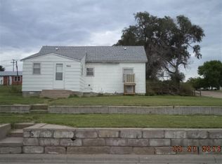 301 Hamilton St, Stratton, NE 69043