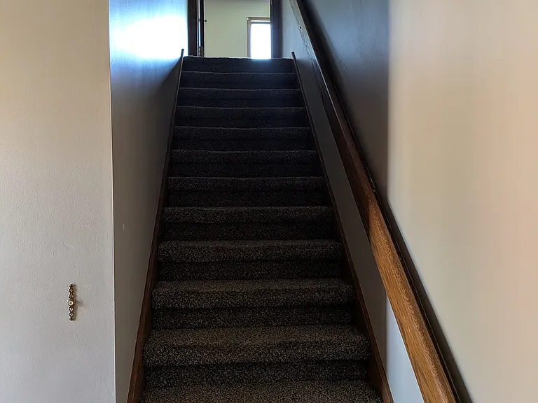 1501 Dodge St — Photo 9