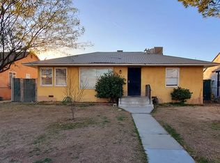 137 U St, Bakersfield, CA 93304