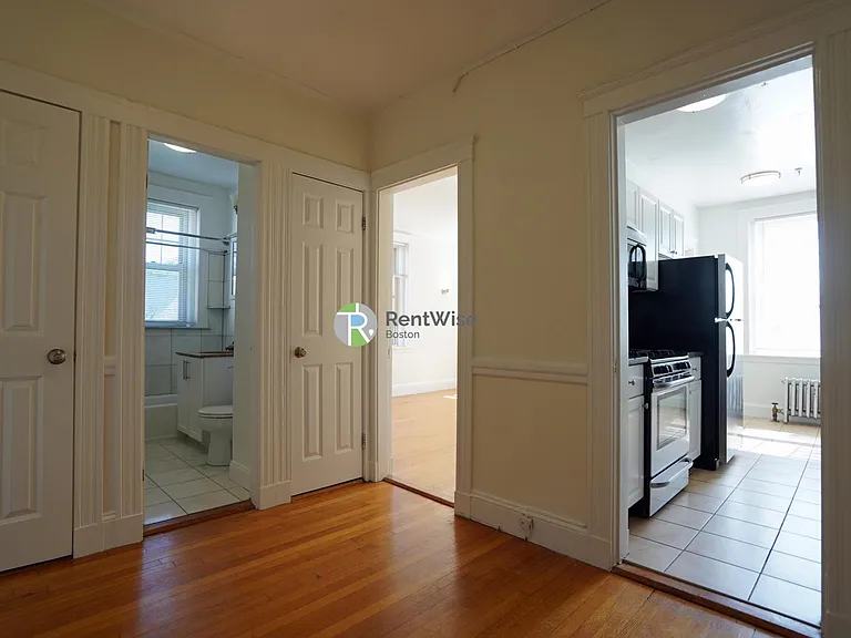 1844 Commonwealth ave — Photo 19