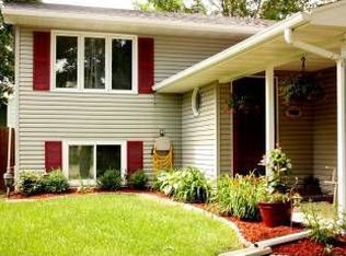 1851 25th Ave NW, Rochester, MN 55901