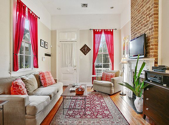 5th image of 1019 Arabella St