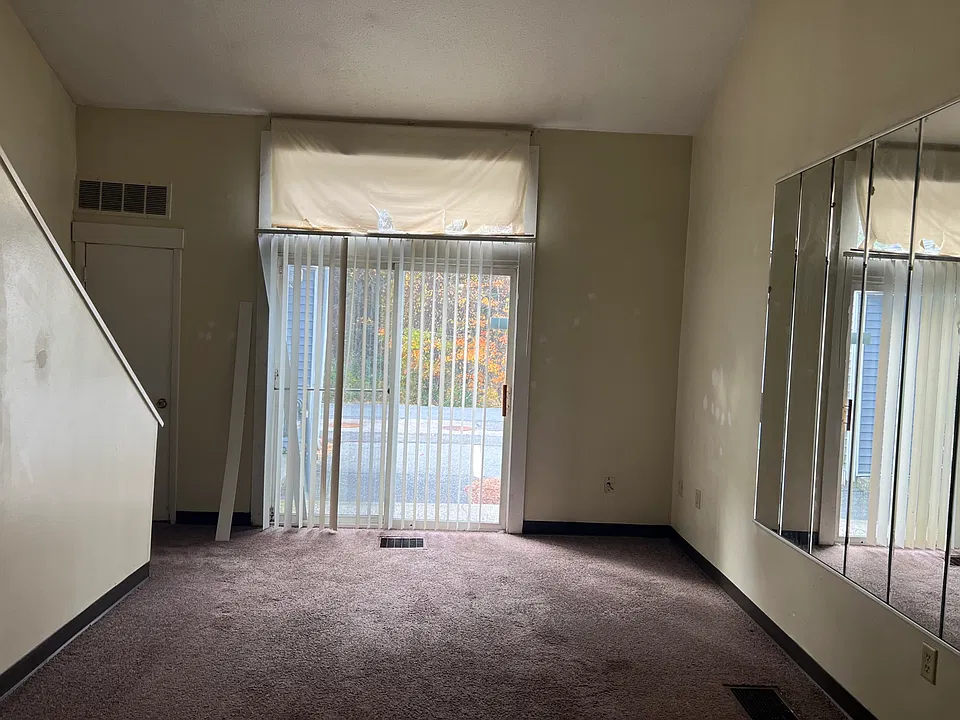 Towne Estates