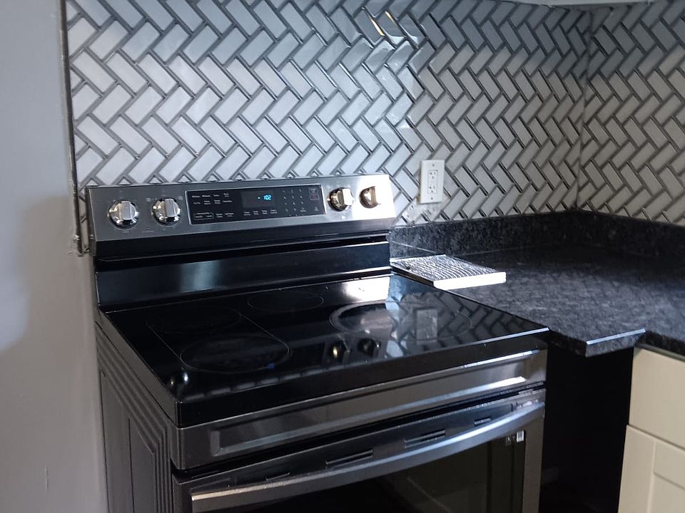 Appliances with upcoming new fridge.