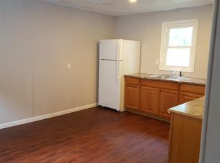 931 1/2 Main St, Tell City, IN 47586