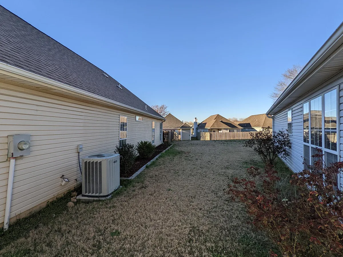 Building Photo - 1227 Wilkerson Cir