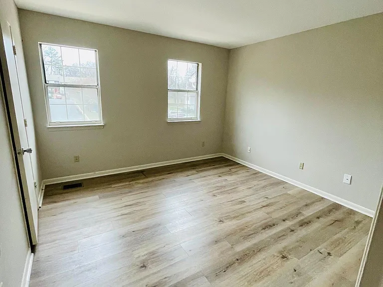 2805 Heathstead Pl — Photo 12
