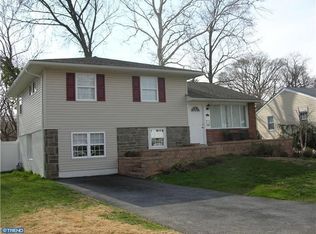1127 Brookwood Ln, Secane, PA 19018
