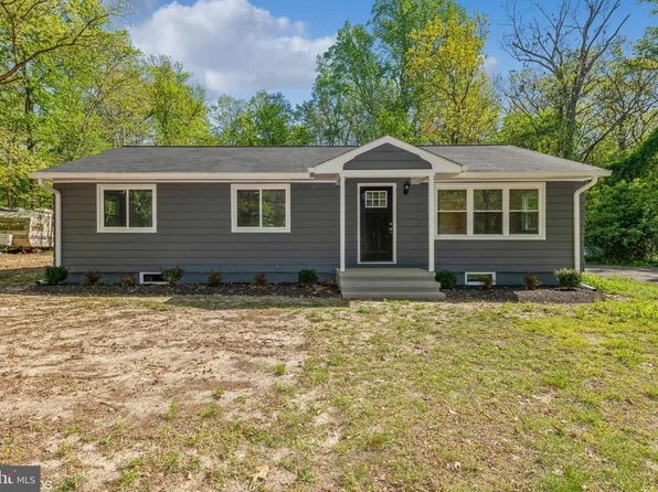 25325 Sandy Point Rd, Greensboro, MD 21639