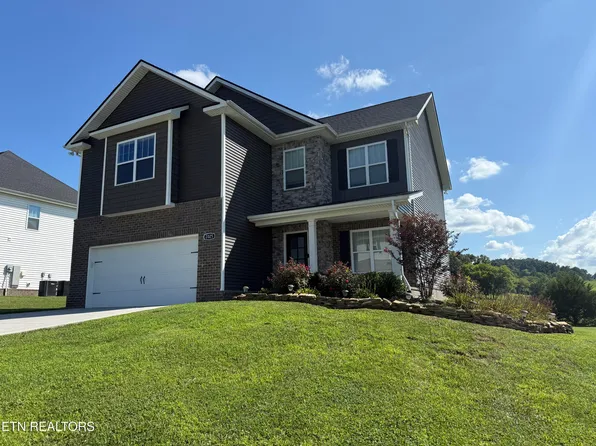 2025 Farm Blvd, Sevierville, TN 37876