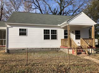 218 S 11th Ave, Hopewell, VA 23860