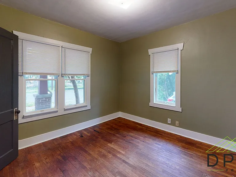 317 Shepard St — Photo 14