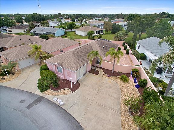 2nd image of 628 Nuevo Leon Ln